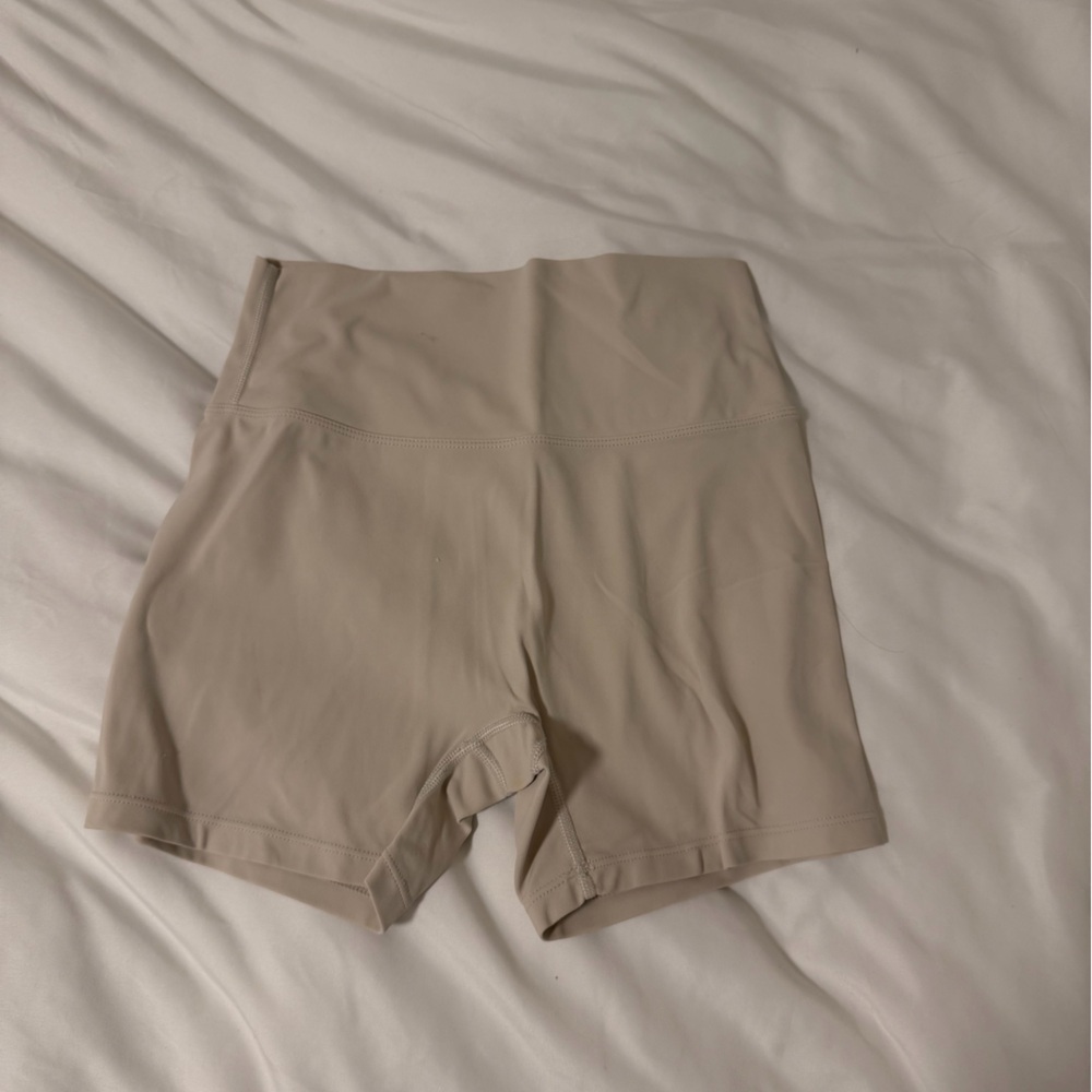 SHEIN Women's Athletic Biker Shorts in Beige